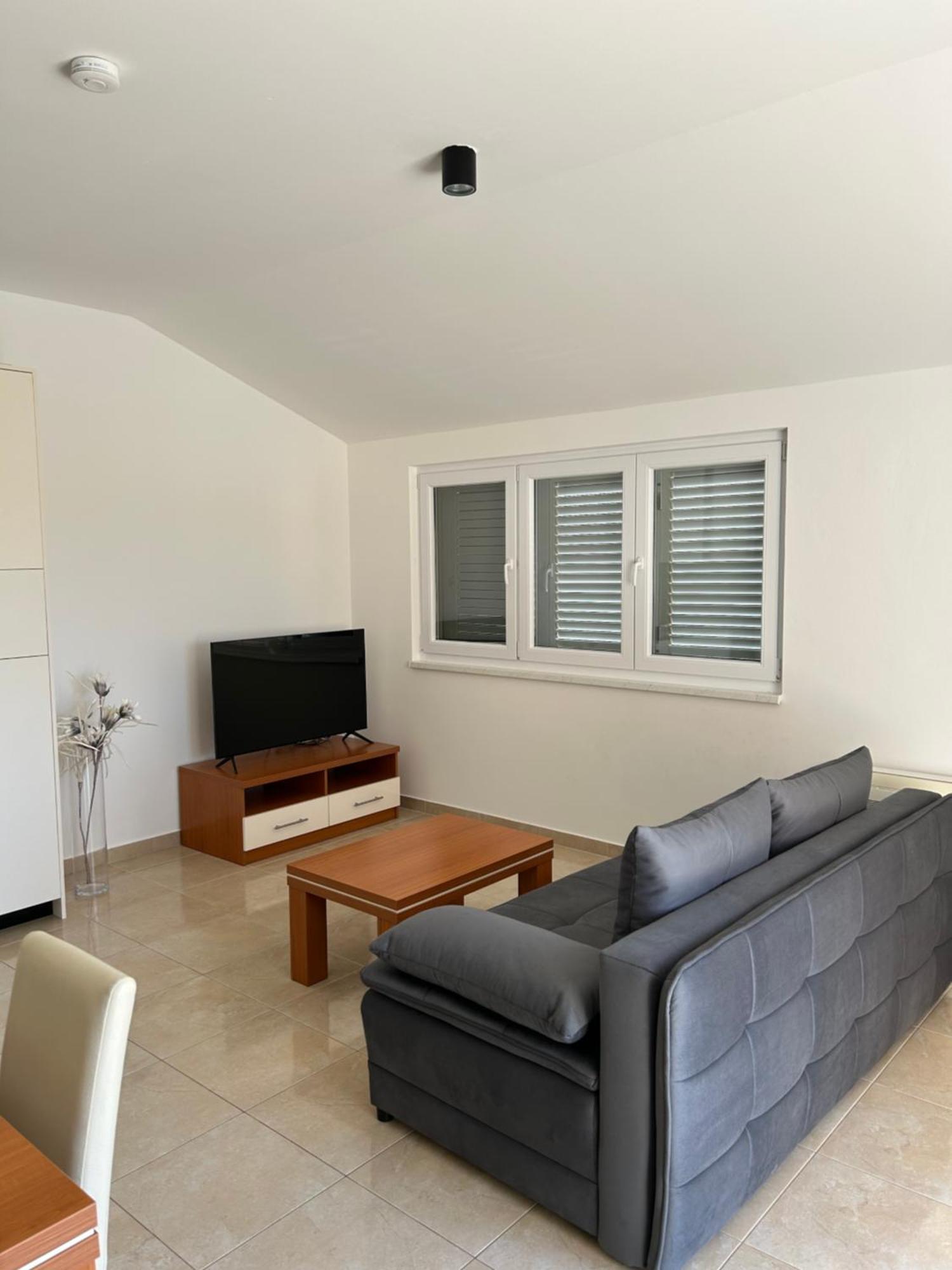 Apartments L&D Biograd Na Moru Exterior photo